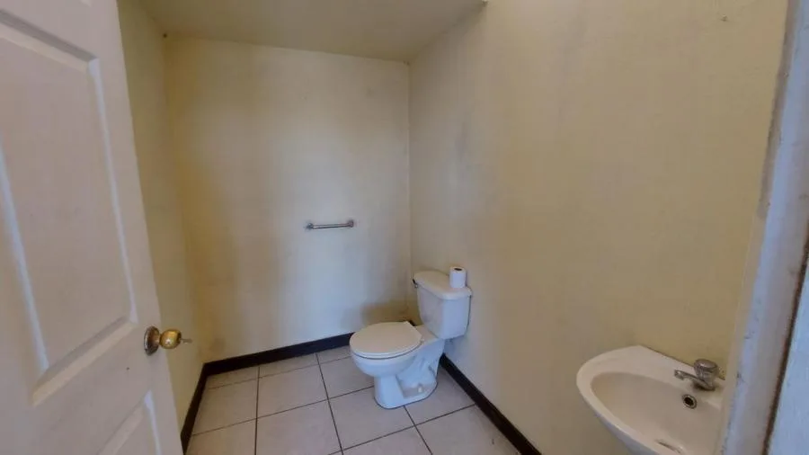 Local Comercial en Venta en Goicoechea, San José. RAH 24-1051 - Venta en Goicoechea — photo 5