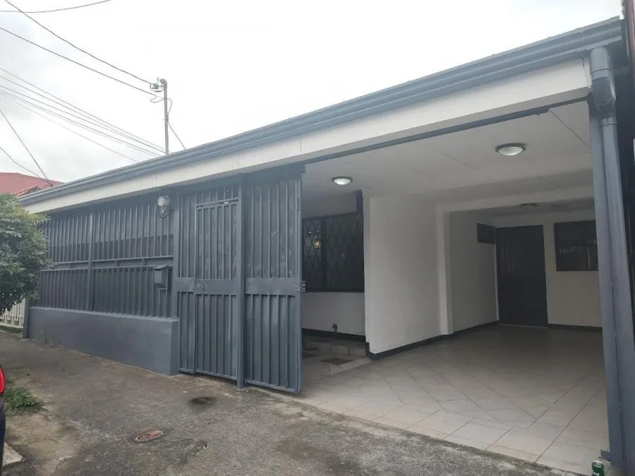 Casa en Venta ubicada en Pleno Centro de San Jose, Zapote - Venta en San José — photo 4