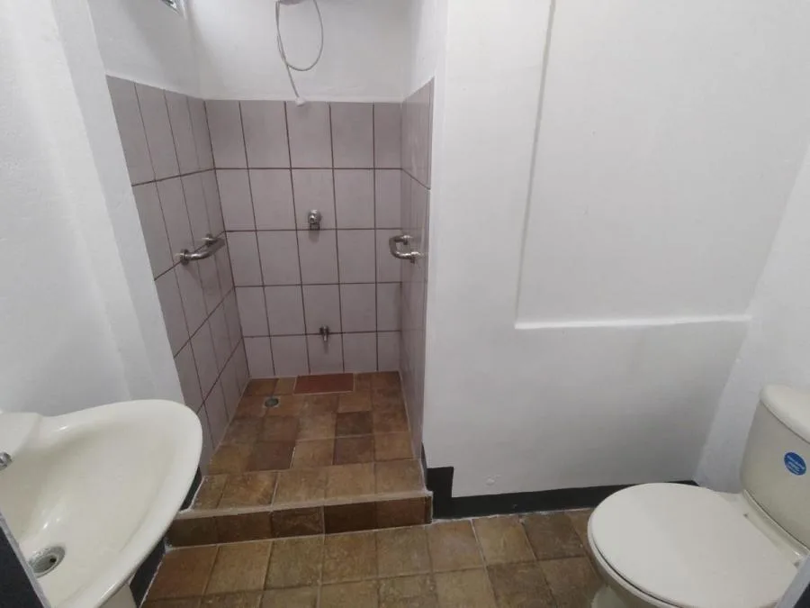 Casa en Venta ubicada en Pleno Centro de San Jose, Zapote - Venta en San José — photo 5