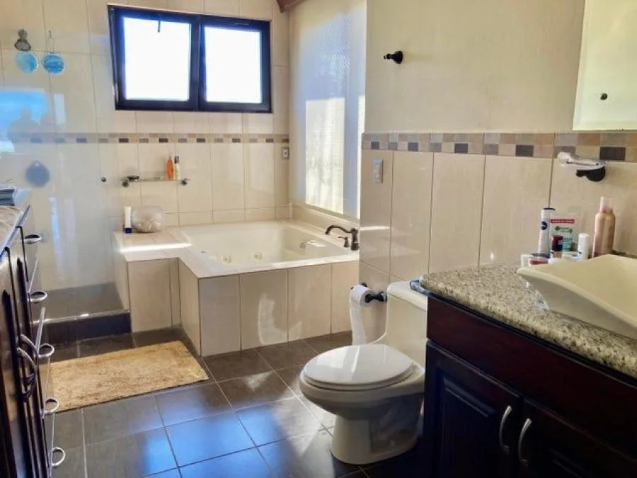 Venta de Casa en Santo Domingo, Heredia. - Venta en Santo Domingo — photo 2