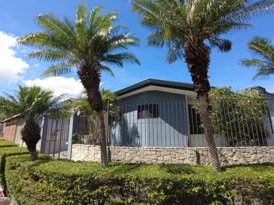 Venta de Casa en Santa Ana Centro Rah 23-2732 MGA - Venta en Santa Ana