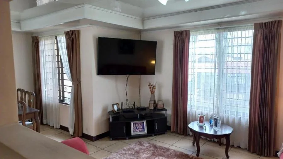 Venta de Casa en Tibás, San José. RAH 25-58 PRECIO REBAJADO - Venta en Tibás — photo 5