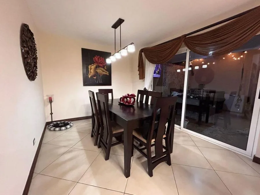 CASA EN VENTA EN HEREDIA, cod: CTL MLS #25-1188 - Venta en Heredia