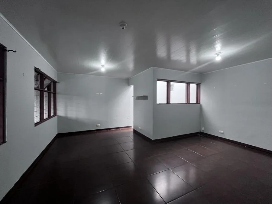 Alquiler de casa con uso mixto en Sabanilla US$ 3,000 En Renta #TR2499 - Alquiler / Renta en San Pedro — photo 3