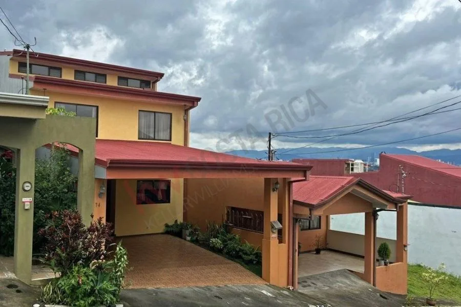 Venta de casa en Residencial Vistas del Sol, Heredia ? 100.000.000 #6223 - Venta en Ulloa