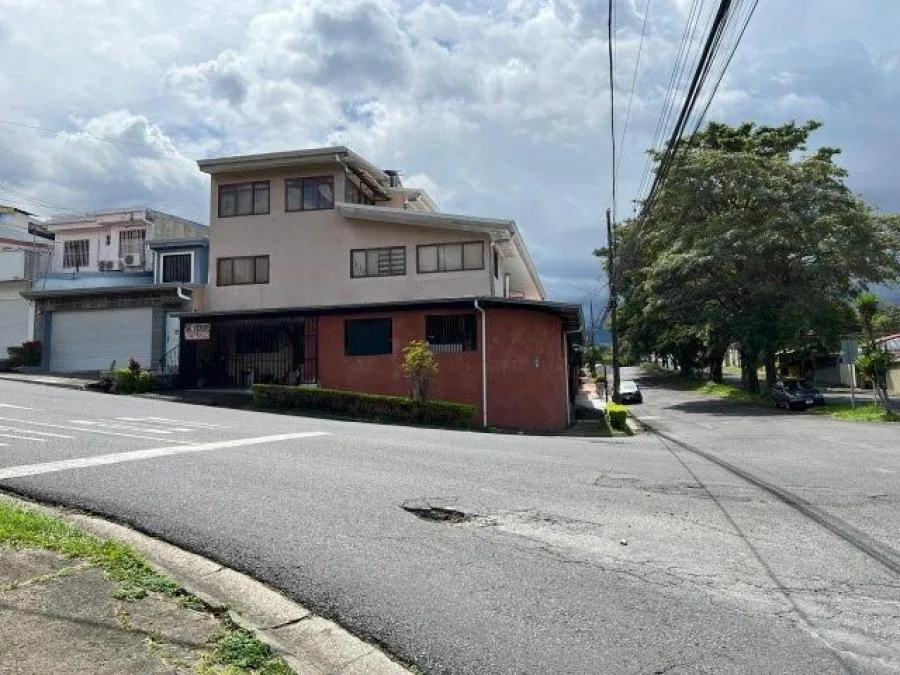 Venta de Edificio de 6 Apartamentoen en Pavas, San José / Mls 26-720 OFC JB - Venta en San José