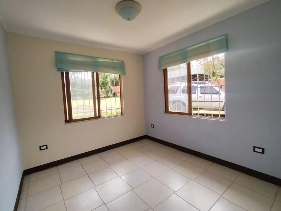SE VENDE CASA EN PUEBLO NUEVO ,PEREZ ZELEDON, COSTA RICA. - Venta en Perez Zeledón — photo 4