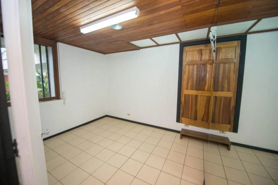 Casa en Venta en La Uruca, San José. RAH 23-2920  - Venta en Uruca — photo 5