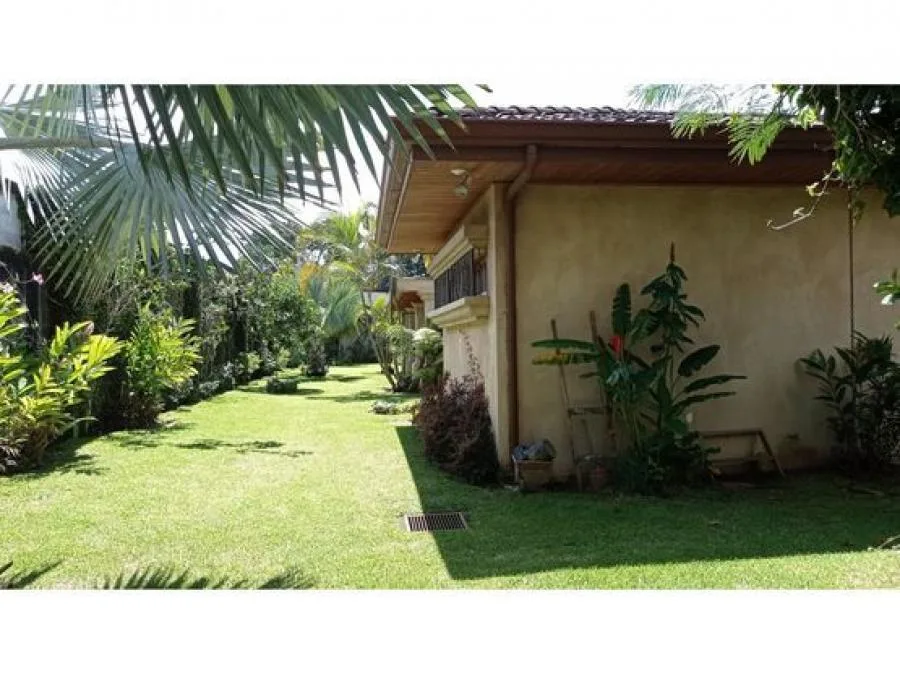 Casa en venta una planta, Granadilla, Curridabat  5PIV7152535 - Venta en Curridabat