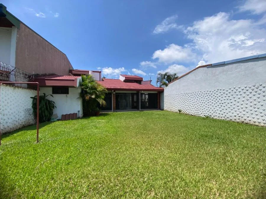 Venta de casa en la Tropicana Alajuela Centro MGA - Venta en Alajuela