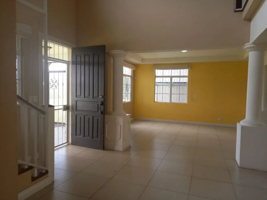 SAN JOSE CORONADO VENDO CASA GRANDE $900.000 - Venta en Vasquez de Coronado — photo 5