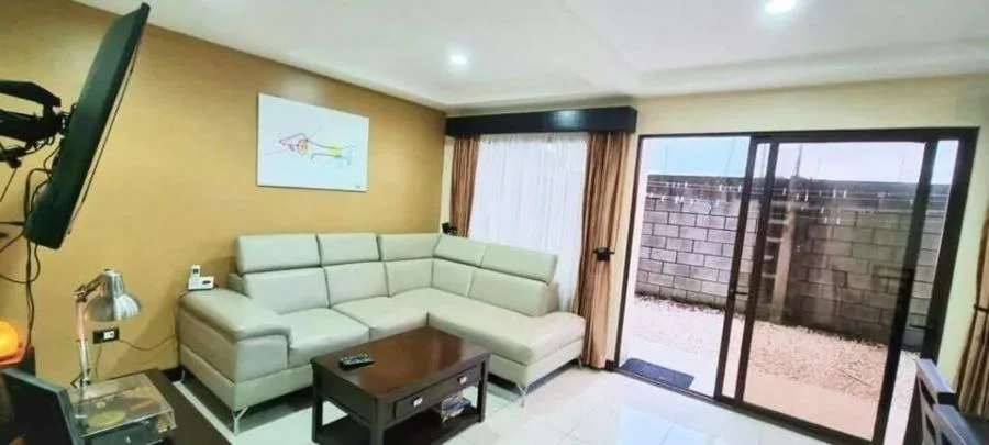 Casa en condominio ubicado en El Carmen de Guadalupe RAH 221014 - Venta en Goicoechea — photo 4