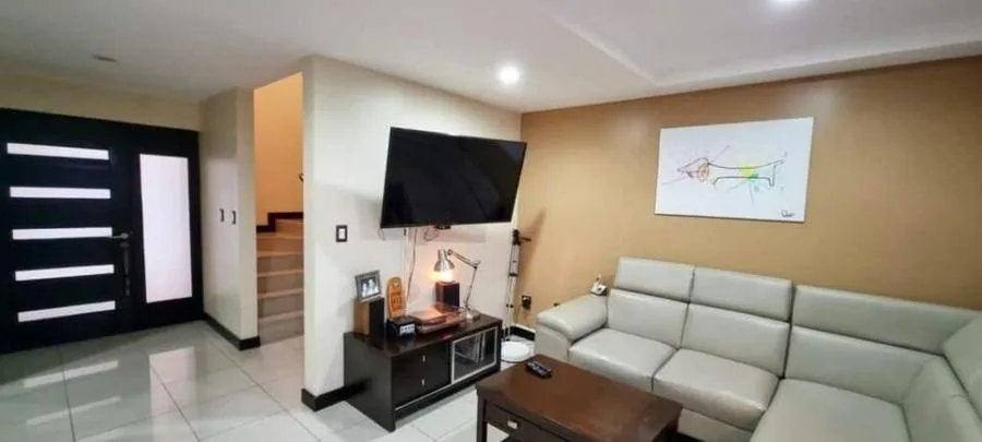 Casa en condominio ubicado en El Carmen de Guadalupe RAH 221014 - Venta en Goicoechea — photo 5