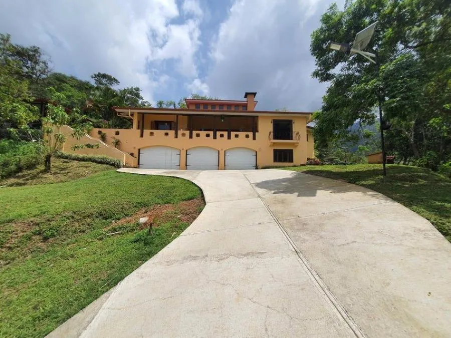 CASA EN VENTA EN MORA, cod: CTL 24-1029 - Venta en Mora