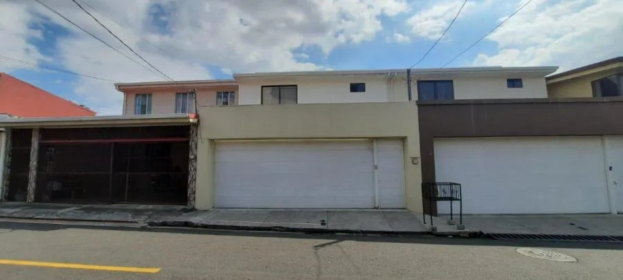 Casa en Venta en San Francisco de Heredia MLS #23-1916 CL - Venta en San Francisco