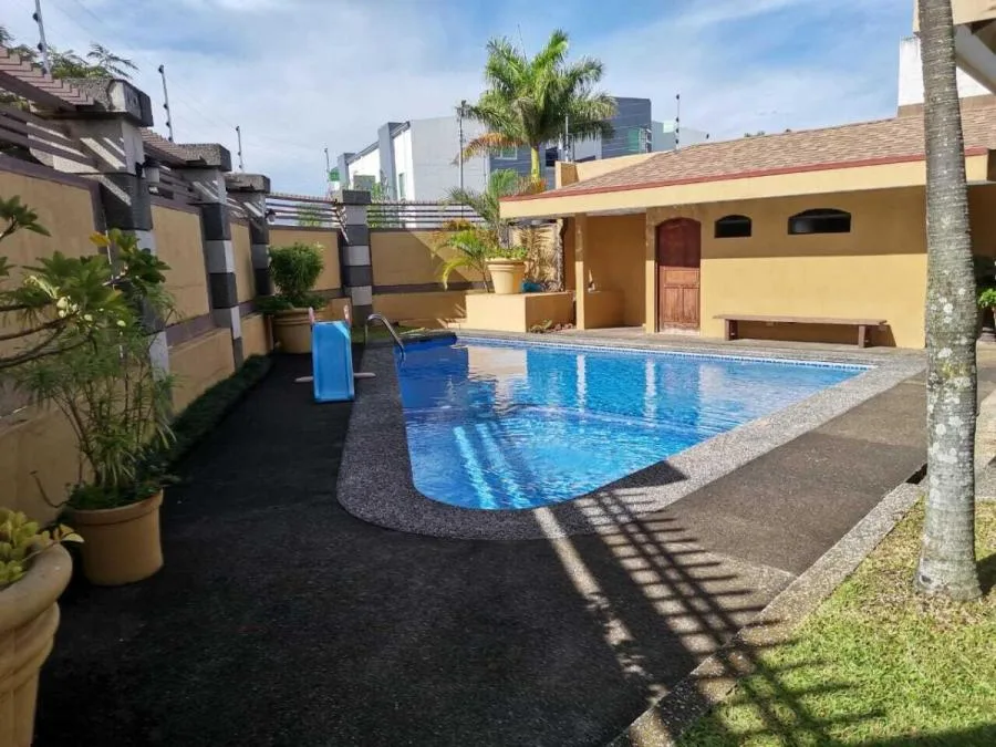 Venta de Casa en Real Cariari Ulloa Heredia Precio: 285.000 $ MGA - Venta en Ulloa