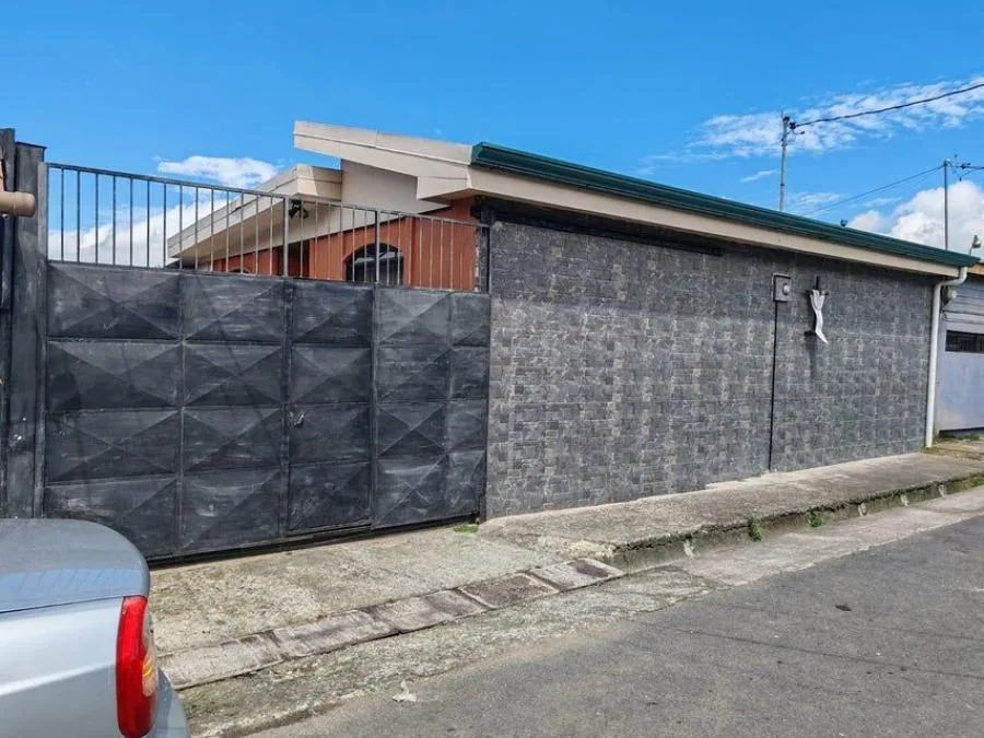 Venta de Casa en Arenilla, Cartago. RAH 25-885 - Venta en Guadalupe