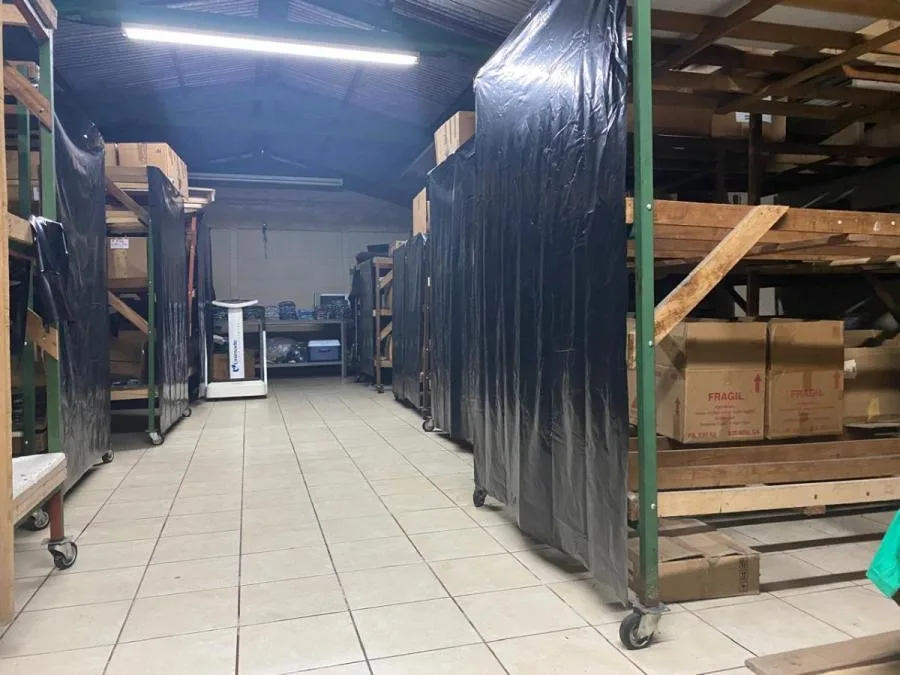Venta de propiedad con bodega construida, apta para desarrollo de apartamentos, o comercio - Venta en Vasquez de Coronado — photo 2