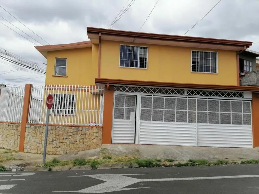 Casa en Venta en San Isidro, San José RAH #221696 - Venta en Vasquez de Coronado