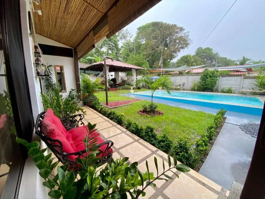 Venta de Casa de Playa en Esparza Caldera MGA - Venta en Esparza