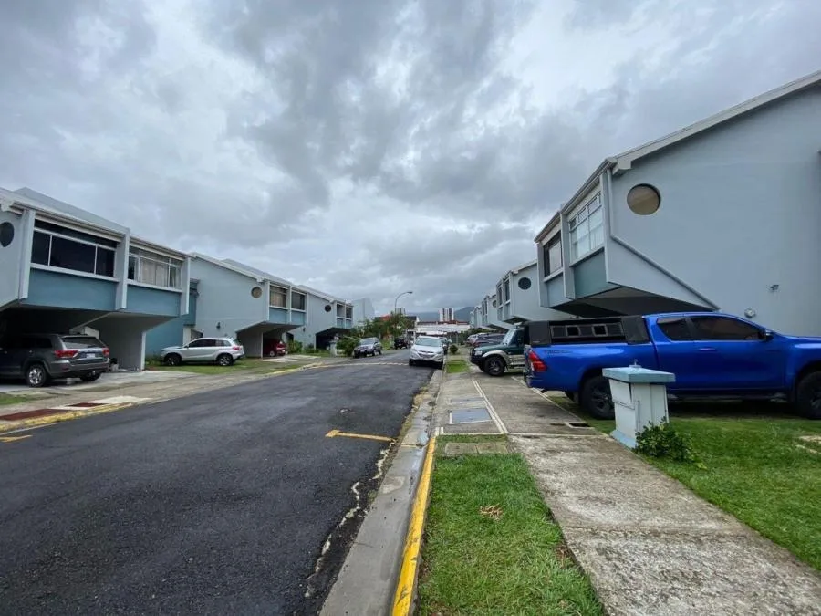 Venta de Casa en La uruca MGA - Venta en Uruca