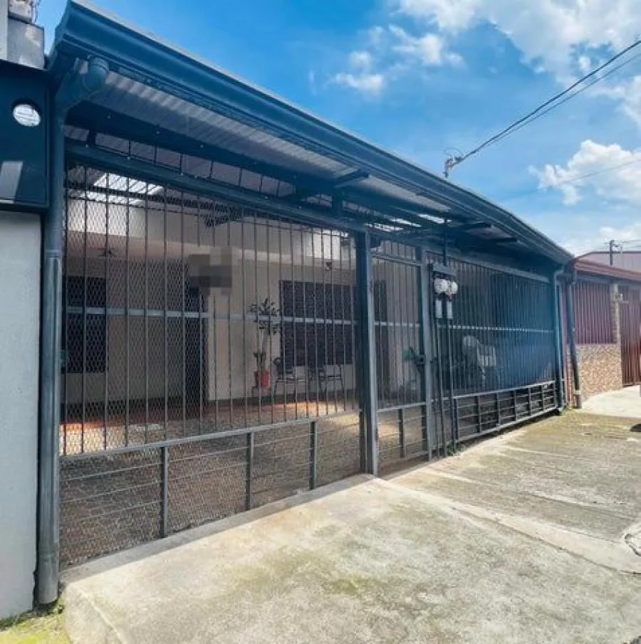 Venta de Casa + Apartamento en San Francisco, Heredia. RAH 25-79 - Venta en San Francisco