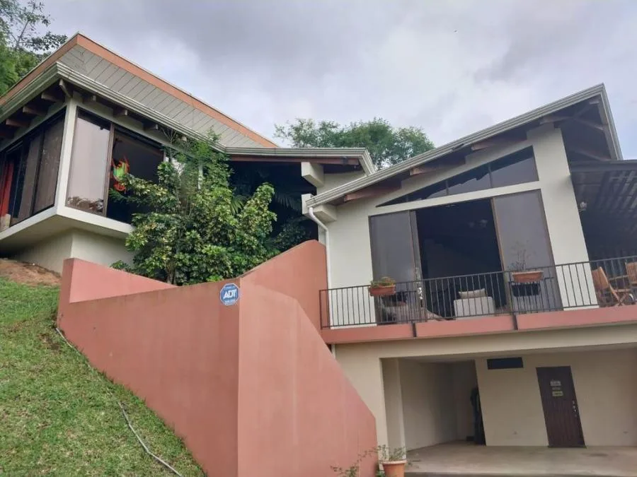 Casa en Venta en Mora, San José. RAH 24-1038 - Venta en Mora