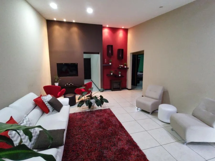 Casa en Venta Cerca de Colegios en San Jose, Moravia  - Venta en Moravia