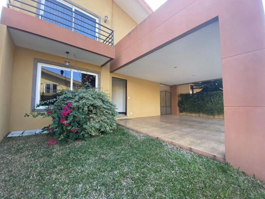Casa en Venta en San Francisco de Heredia. RAH 22-1578 - Venta en San Francisco