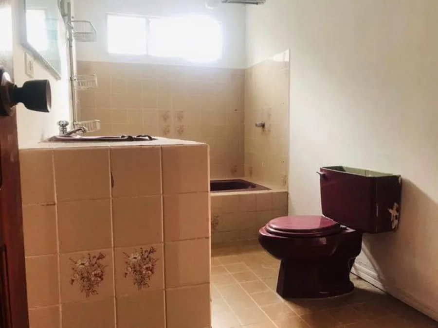 Venta de Casa en Guadalupe, San José. - Venta en Goicoechea — photo 4