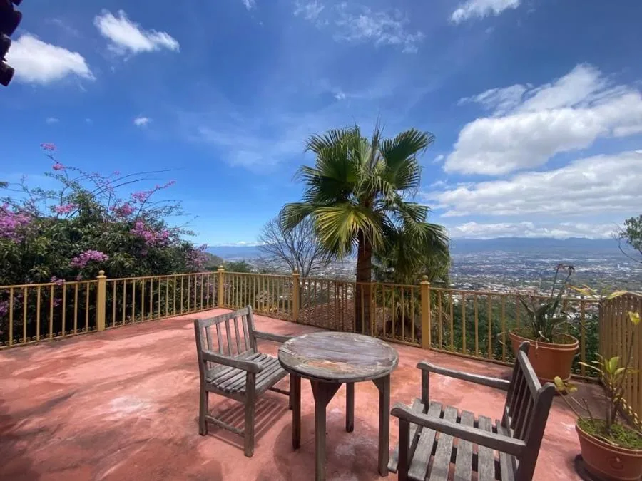 Alquiler de Apartamento en San Antonio de Escazú. RAH 26-362 PRECIO REBAJADO - Alquiler / Renta en Escazú