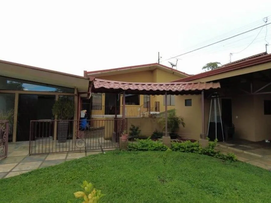 Venta de Casa en Paraíso de Cartago. RAH 25-379 - Venta en Paraíso