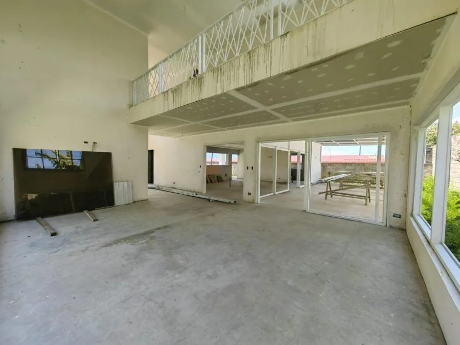 Oportunidad de comprar dos casas en amplio lote en San Miguel RAH 231011 - Venta en Santo Domingo — photo 4