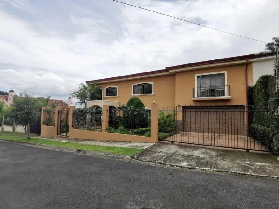 Se vende casa en Curridabat San José 26-945 - Venta en Curridabat