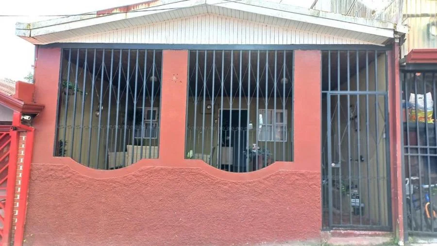 Venta de Casa en Goicoechea, San José. RAH 24-485 - Venta en Goicoechea