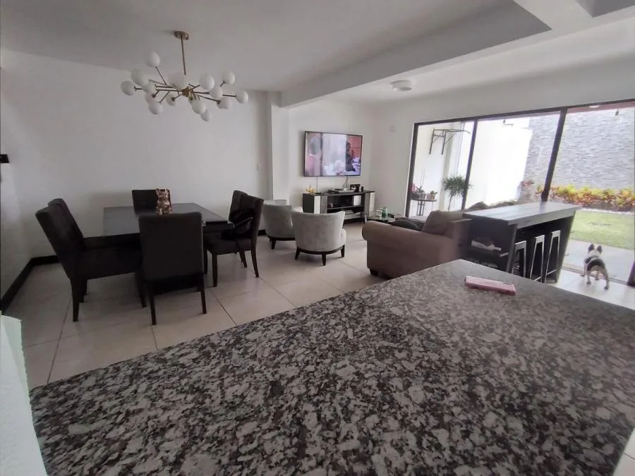 Bella casa en Condominio en Santo Domingo Heredia. RAH 22-326 LU - Venta en Santo Domingo — photo 5
