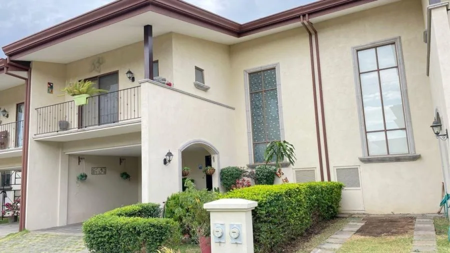 VENTA DE CASA EN SAN ANTONIO DE BELEN PBR - Venta en Belén