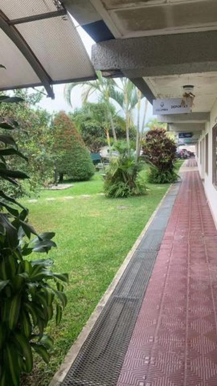Venta de Propiedad Comercial en Los Yoses, San José. - Venta en San José — photo 2