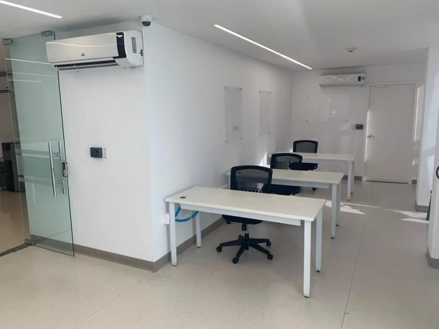 OFICINAS EN VENTA EN SAN JOSÉ RAH 232743  - Venta en San José — photo 4