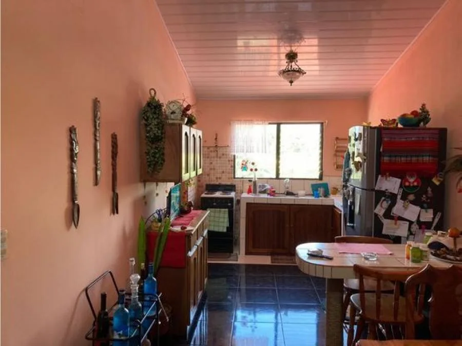 Casa en Venta, En Guadalupe, Calle Blancos, con Apto. NEG. 5PJG7141532 - Venta en Moravia — photo 2