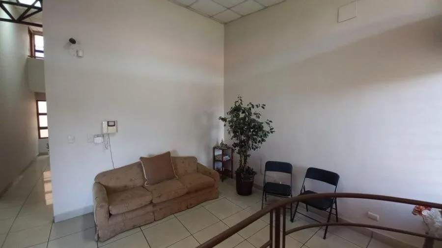 Venta de Local Comercial en Guadalupe Mata de Plátano. RAH 26-588 - Venta en Goicoechea — photo 5