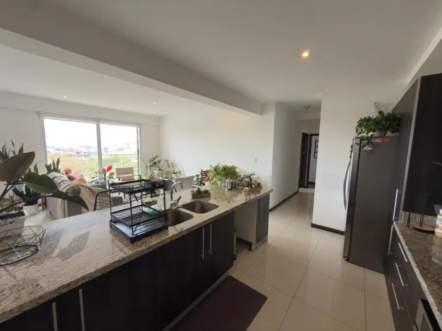 Venta de apartamento con dos habitaciones en La Sabana, San José #DE014 $175,000 — negociable - Venta en San José — photo 2