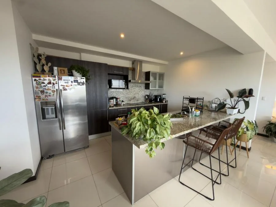 Venta de apartamento con dos habitaciones en La Sabana, San José #DE014 $175,000 — negociable - Venta en San José — photo 4