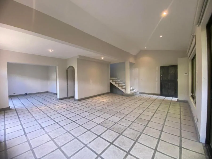 Apartamento en alquiler en San Rafael Escazú MGA - Alquiler / Renta en Escazú