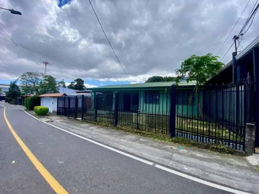 Venta de casa en Escazu Centro E.T #25-1306 - Venta en Escazú