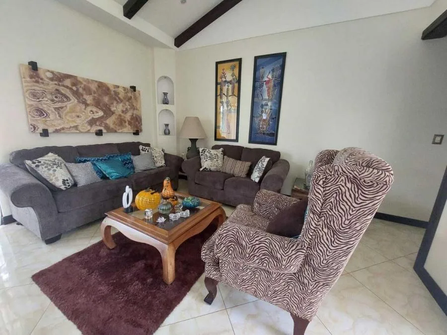 VENTA DE CASA EN SANTO DOMINGO DE HEREDIA CL22-2645 - Venta en Santo Domingo — photo 3