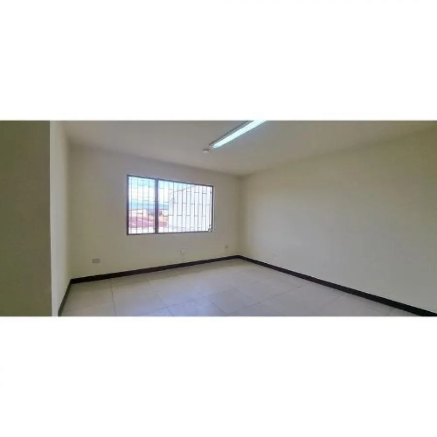ALQUILER DE OFICINA, SAN JOSE, ROHRMOSER - Alquiler / Renta en Pavas