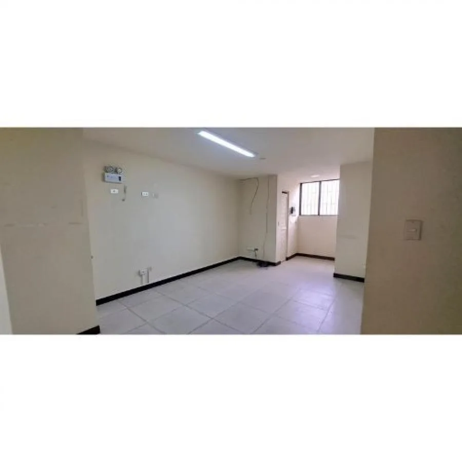 ALQUILER DE OFICINAS, SAN JOSE, ROHRMOSER - Alquiler / Renta en Pavas
