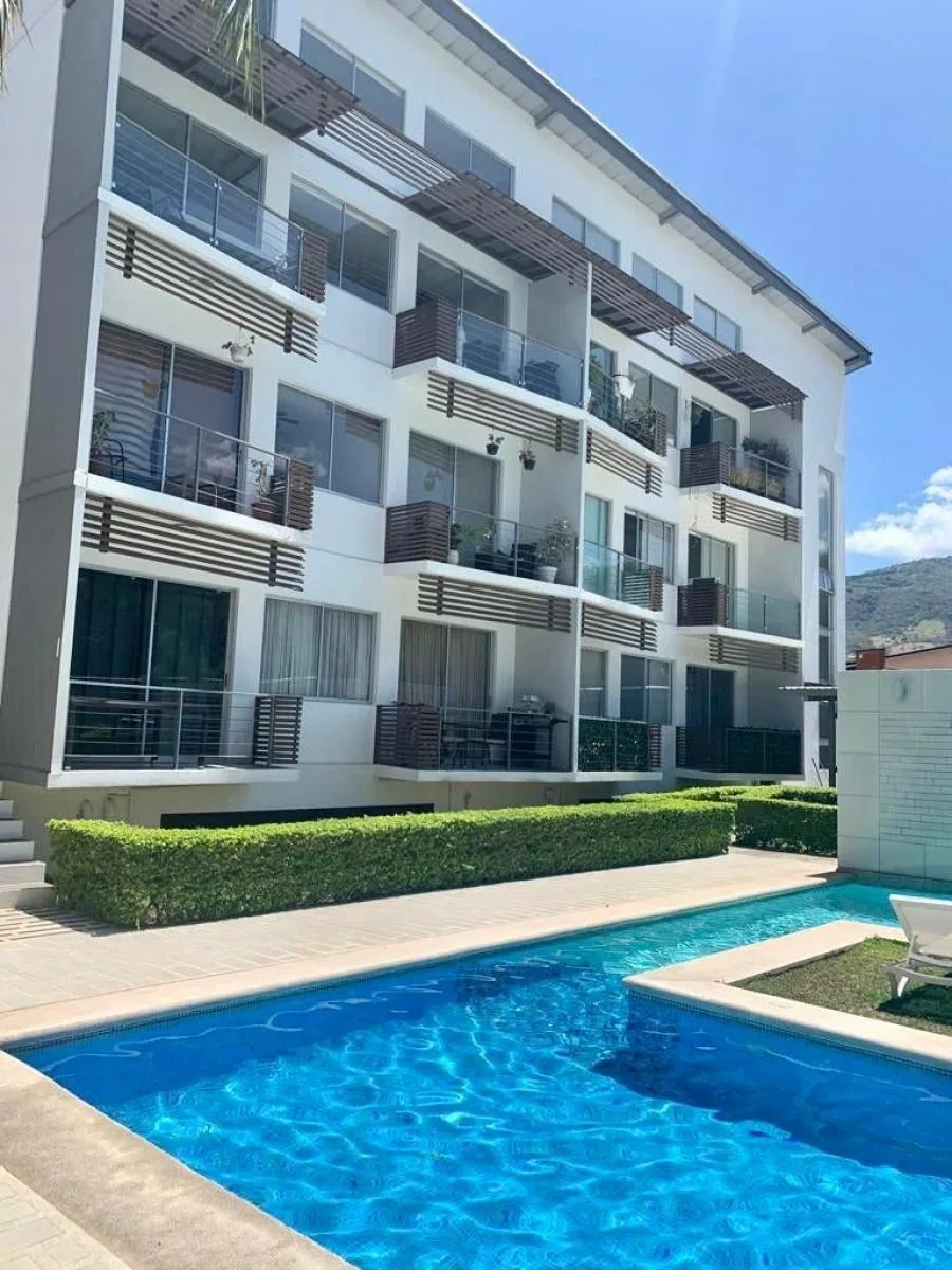 Apartamento en Venta en Santa Ana, San José. RAH 23-2027 - Venta en Santa Ana