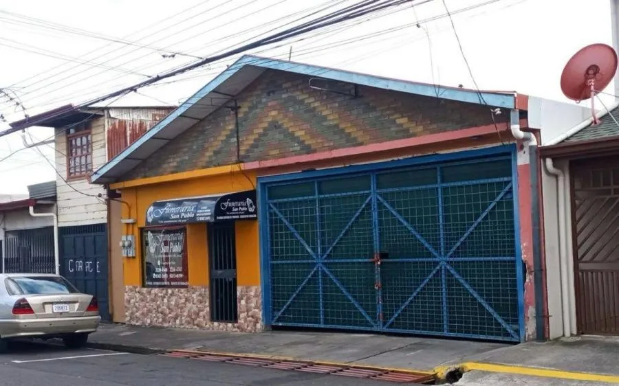 LOCALES EN VENTA EN HEREDIA CENTRO RAH 24836  - Venta en Heredia